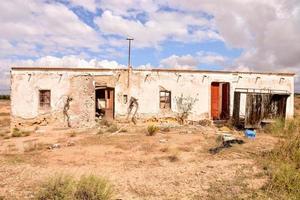 vista de um local abandonado foto