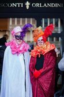 veneza, itália - fevereiro de 2019 carnaval de veneza, tradição típica italiana e festividade com máscaras foto