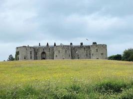 chirk no reino unido em junho de 2021. uma vista do castelo chirk foto