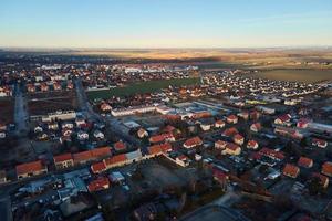 paisagem urbana da pequena cidade europeia, vista aérea foto