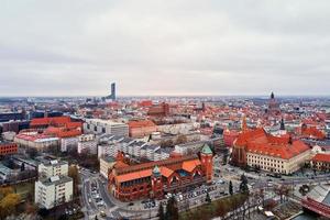paisagem urbana do panorama de wroclaw na polônia, vista aérea foto