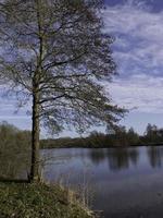 lago dentro a alemão Munsterland foto