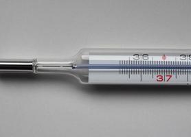 termômetro de temperatura corporal foto