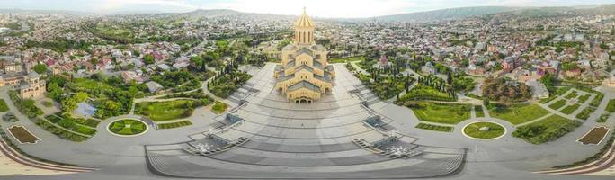 tbilisi sameba catedral 360 foto