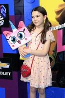 los angeles 2 de fevereiro - brooklynn prince no lego movie 2 - a segunda parte estréia no teatro da vila em 2 de fevereiro de 2019 em westwood, ca foto