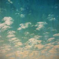 grunge nuvens vintage fundo e textura. foto