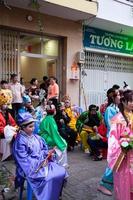 ho chi minh cidade, Vietnã - 6 fevereiro 2023 lunar Novo ano celebração - a Dragão dança, lindo colorida festivo figura. tet feriado fundo. chinês lunar Novo anos dia, Primavera festival. foto