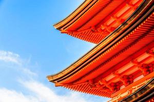 templo kiyomizu dera em kyoto, japão foto