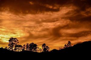 cênico pôr do sol panorama foto