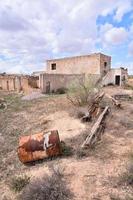 ruínas do a abandonado construção foto