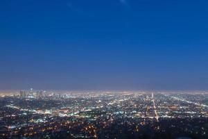 visão noturna de los angeles do observatório foto