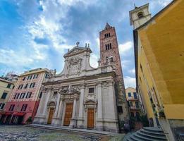 varazze antiga igreja medieval catedral santo ambrogio foto