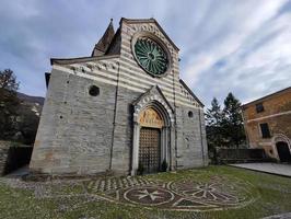 basílica da igreja fieschi em lavagna foto