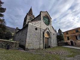 basílica da igreja fieschi em lavagna foto