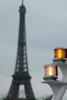 Tour eiffel Visão a partir de bateau foto