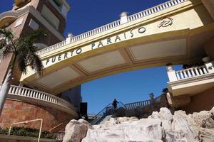 cabo san lucas, méxico - 25 de janeiro de 2018 - a cidade da costa do pacífico está lotada de turistas foto