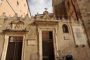 ortigia siracusa sicília itália casas antigas foto