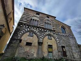 basílica da igreja fieschi em lavagna foto