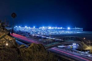 santa monica cais noite Visão foto