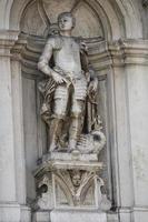 Veneza Igreja mármore estátua foto