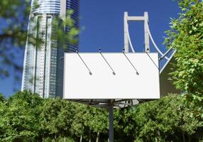 Outdoor em branco de maquete 3D na renderização do centro foto