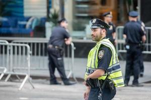 Novo Iorque - EUA 16 Junho 2015 polícia em Cidade ruas foto