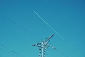 torre de eletricidade para fornecimento elétrico foto