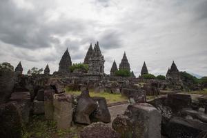 prambanan têmpora perto yogyakarta cidade central Java Indonésia foto