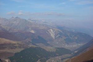 dentro a suíço montanhas foto