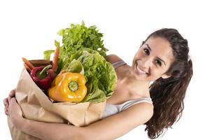 bio compras conceito com menina às a super mercado com foto