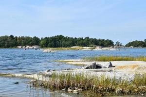 Estocolmo Suécia arquipélago lago vegetação foto