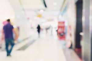 borrado fundo - loja do compras Shopping borrão fundo com bokeh. foto