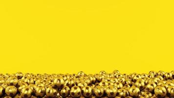 pilha do dourado futebol bolas em amarelo fundo. 3d render foto