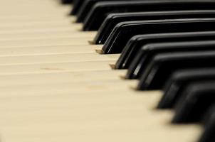 teclado de piano close-up foto