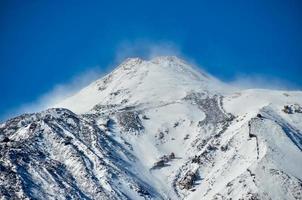 paisagem de montanha de neve foto