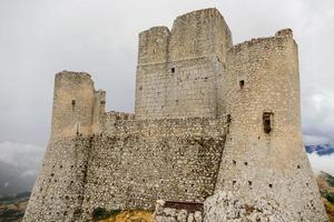 velho pedra castelo foto