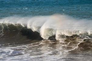 enormes ondas do mar foto