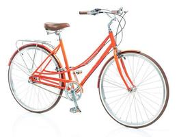 à moda mulheres laranja bicicleta isolado em branco foto