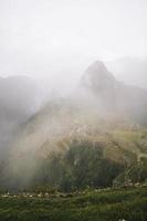 machu picchu em peru foto