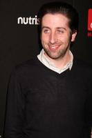 simon helberg A chegar às a televisão guia revista mais sexy estrelas festa às a pôr do sol torres hotel dentro oeste hollywood ca Em março 24 20092009 foto