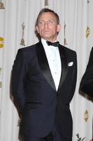 Daniel craig dentro a 81º Academia prêmios pressione quarto às a kodak teatro dentro los angeles ca em fevereiro 22 20092009 foto