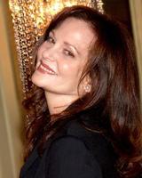 lesley ann Warren A chegar às a 2009 degrau acima mulheres redes inspiração prêmios almoço às a beverly wilshire hotel dentro beverly colinas ca em 5 de junho 2009 2009 foto