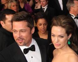 brad pitt angelina jolie A chegar às a 81º Academia prêmios às a kodak teatro dentro los angeles ca em fevereiro 22 20092009 foto