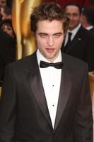 robert pattinson A chegar às a 81º Academia prêmios às a kodak teatro dentro los angeles ca em fevereiro 22 20092009 foto