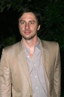 Zach braff A chegar às a oceano anual gala às uma privado casa dentro pacífico paliçadas ca em outubro 18 20082008 foto