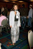 nia peeples às a hollywood colecionador mostrar às a burbank marriott convenção Centro dentro burbank ca em outubro 4 20082008 foto