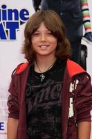 leo Howard A chegar às a imagem este pré estreia às a supremo teatro em a supremo muitos dentro los angeles ca em Junho 6 2009 2009 foto