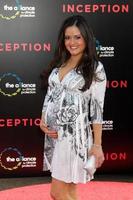 los angeles jul 13 danica mckellar chega às a começo pré estreia às graumans chinês teatro em 13 de julho 2010 dentro los angeles ca foto