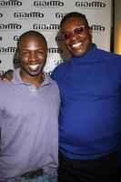 sean patrick Thomas ernie hdsonat a gbk emmy presentear suites às a Mondrian hotel dentro oeste los angeles ca Em setembro 19 20082008 foto