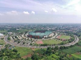 aéreo Visão do estádio em uma ensolarado dia foto